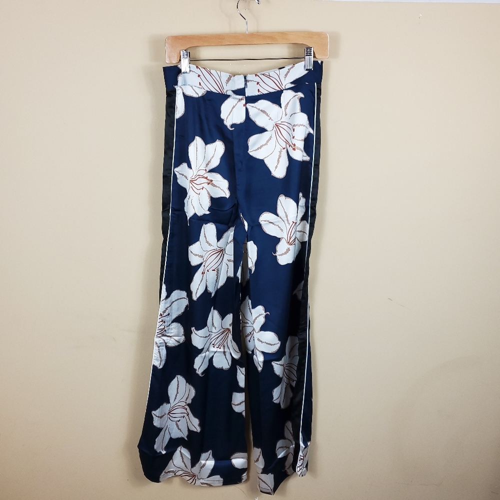 Zhu High Rise Floral Back Zip Pants - Picture 2 of 10